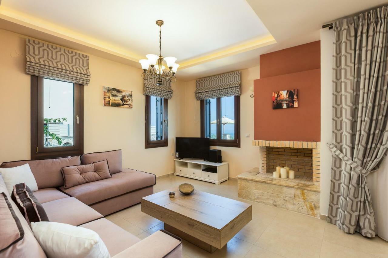 New Villa Kantifes 4 Families Or Couples With Private Pool & Bbq Kirianna Buitenkant foto